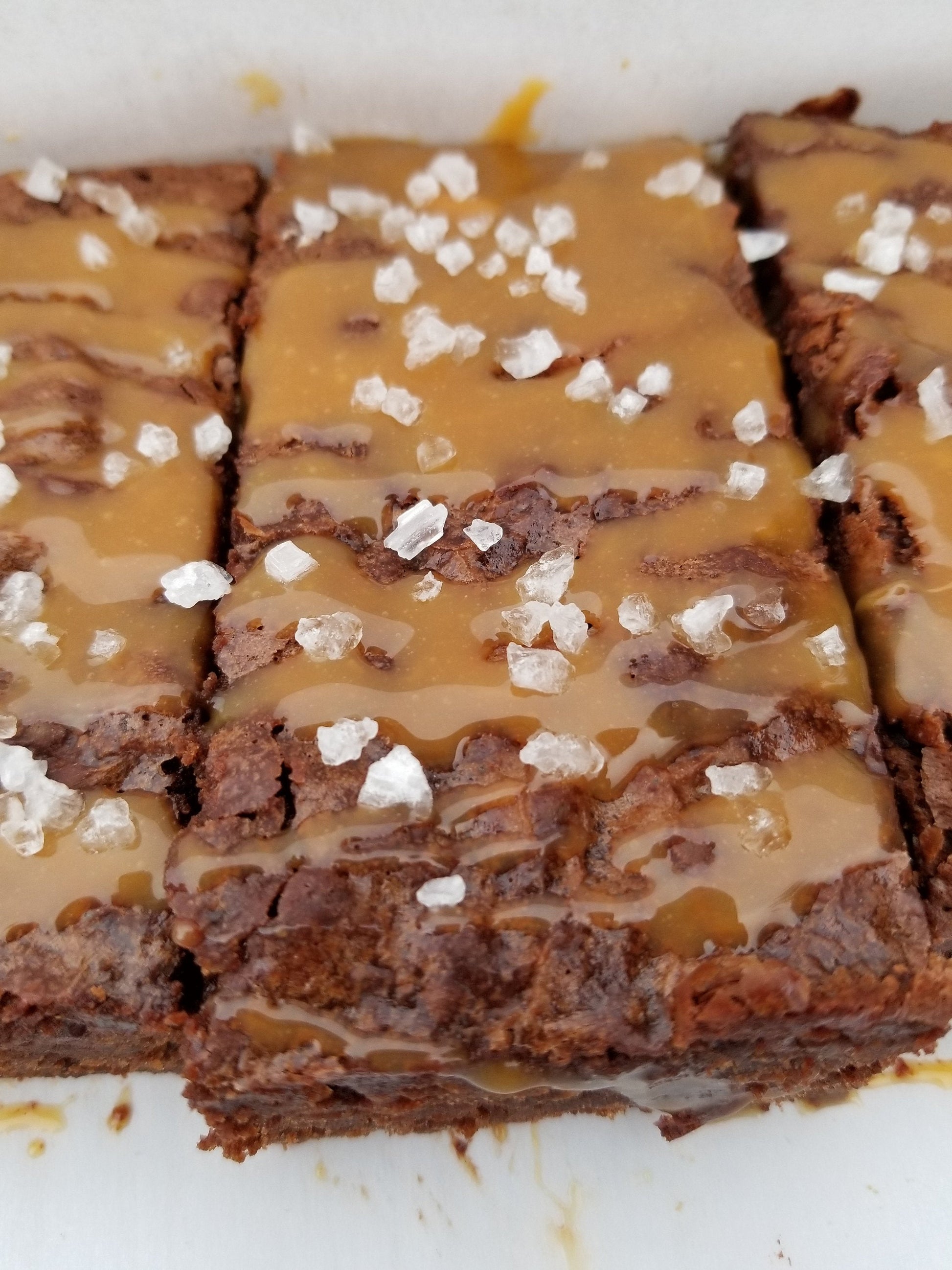 Salted Caramel Brownies - Crex